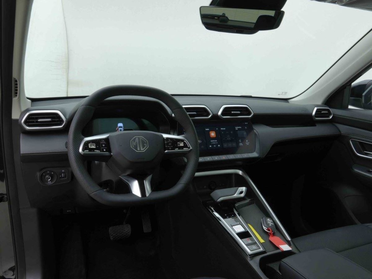 406694_p2 - MG - ZS - 2026 - photo 6