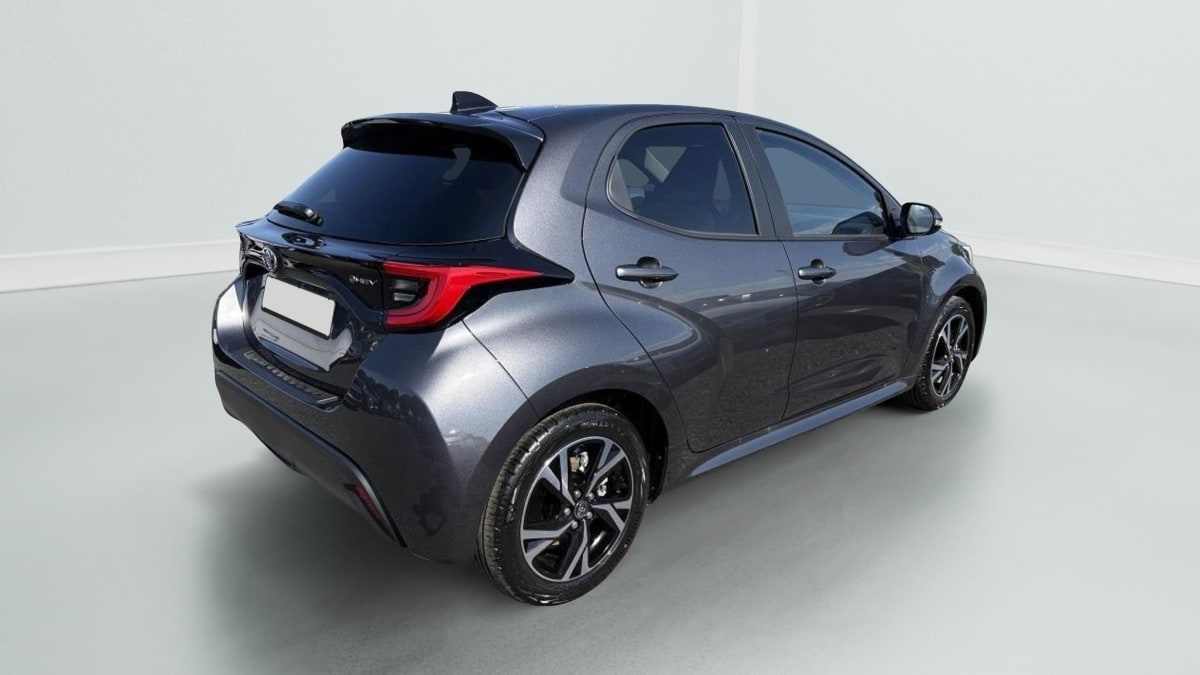 407037_p2 - TOYOTA - YARIS - 2026 - photo 3