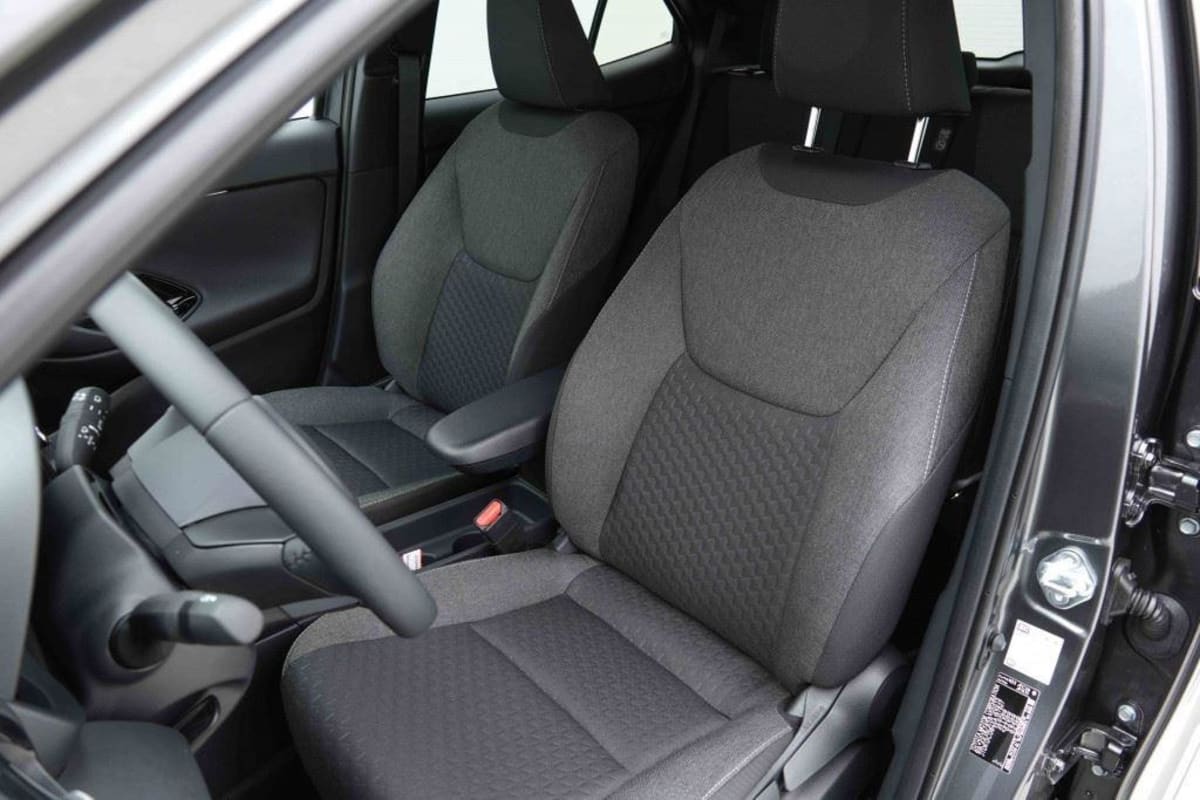 404770_p2 - TOYOTA - YARIS CROSS - 2026 - photo 7