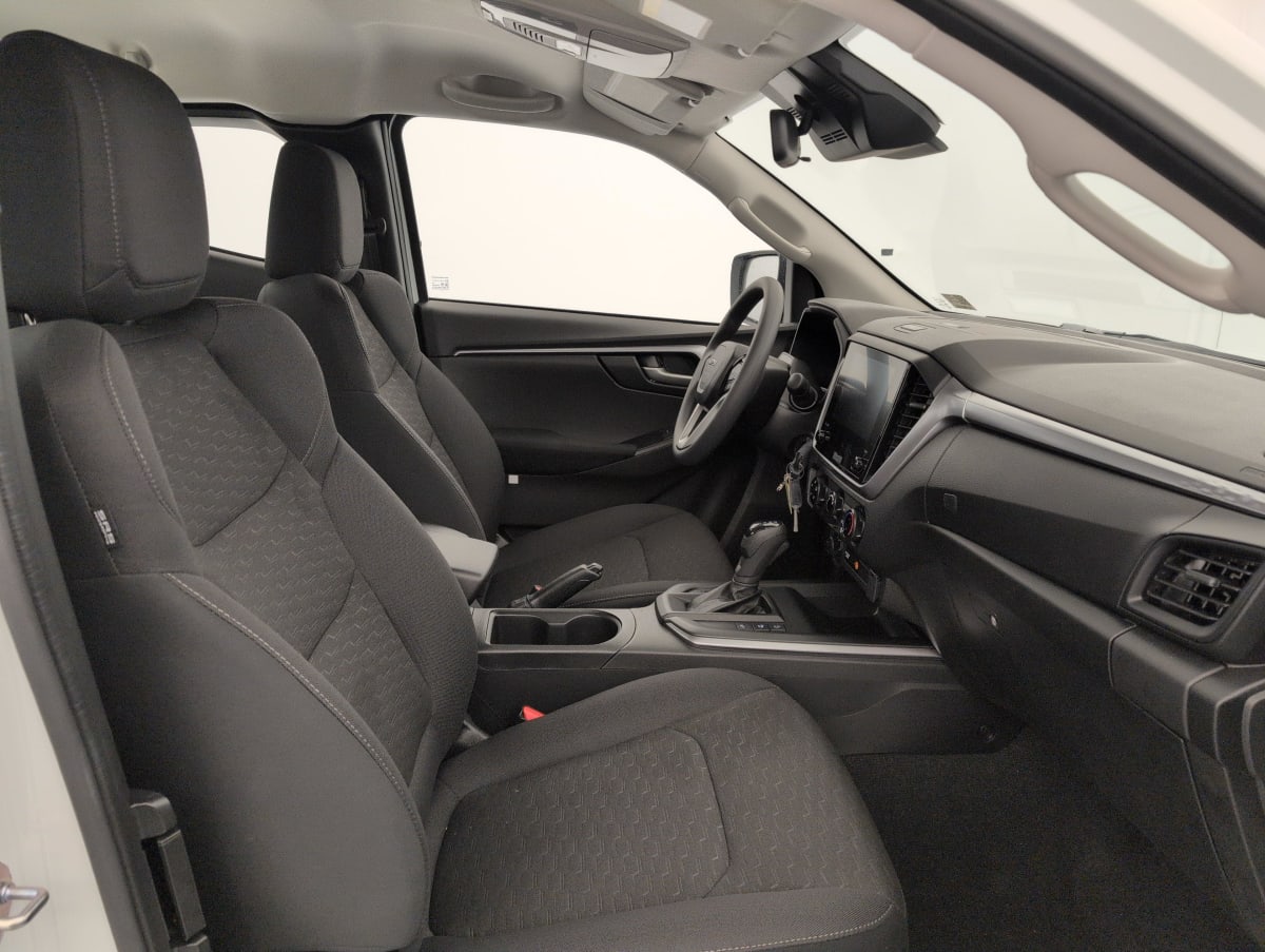 385318_p2 - ISUZU - D MAX - 2026 - photo 10